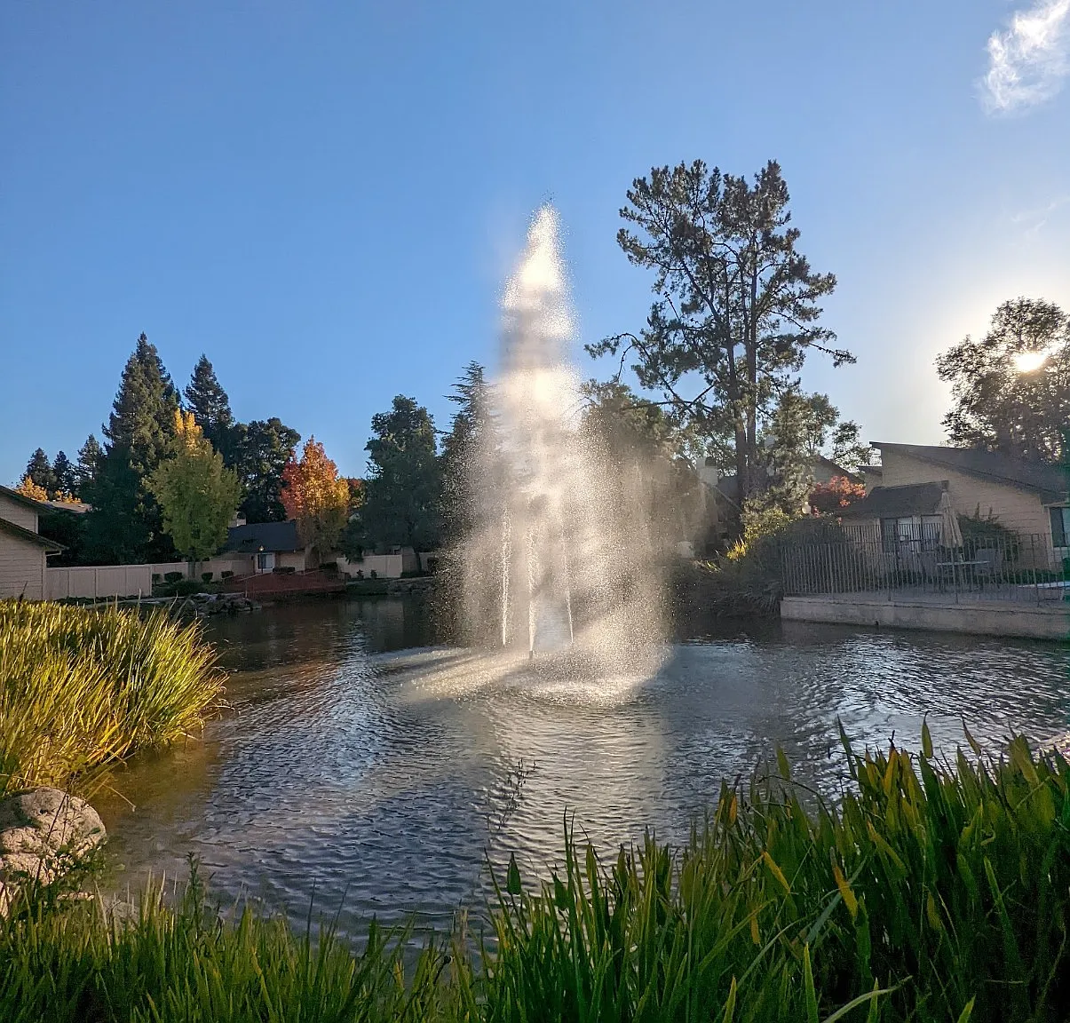 1801 Woodlake Dr — Photo 1