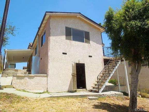4th image of 3084 Chadwick Dr