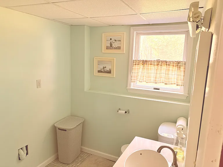 6 Mohegan Ct — Photo 26