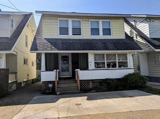 1317 W 25th St, Erie, PA 16502