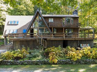 6 Fisher Ln, South Egremont, MA 01258