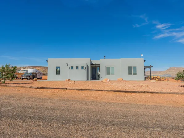 665 E Shelter Cv, Big Water, UT 84741