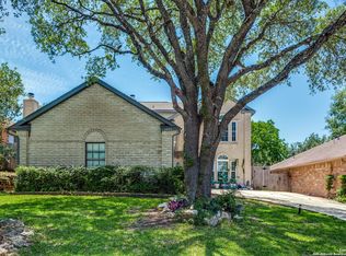 1027 Hedgestone Dr, San Antonio, TX 78258