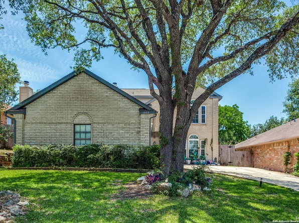 1027 Hedgestone, San Antonio, TX 78258
