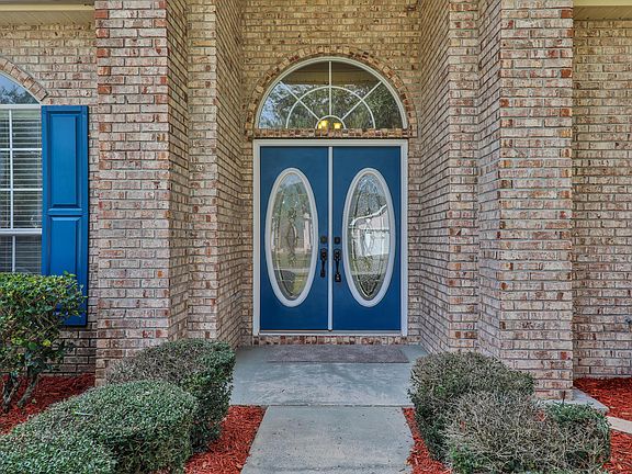 5th image of 11520 Summer Haven Blvd N
