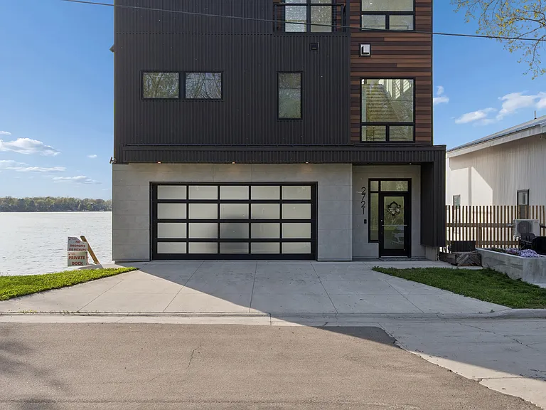 2721 S Lakeview Dr #1 — Photo 58