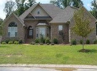 19 Cliffwood Cv, Jackson, TN 38305