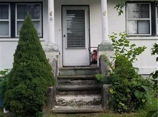 46 Seven Lakes Dr, Sloatsburg, NY