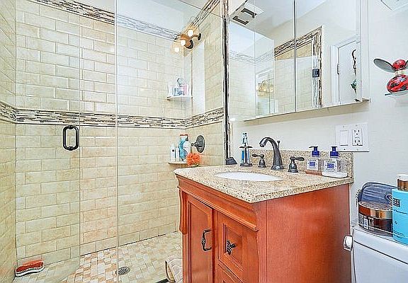 5th image of 2126 Frederick Douglass Blvd APT 2