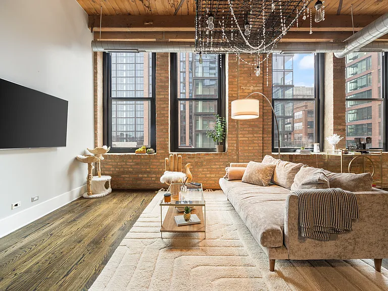1101 W Lake St #3C — Photo 8
