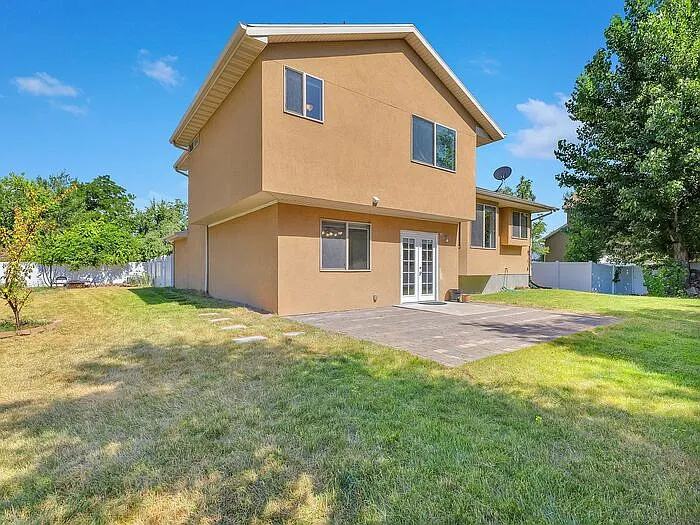 12 W Stauffer Ln — Photo 22