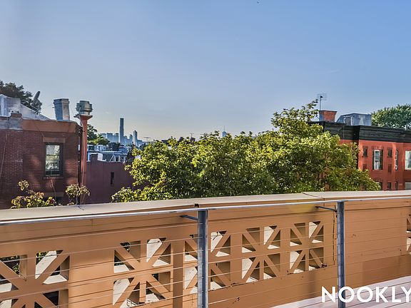 4th image of 619 Throop Ave #3H