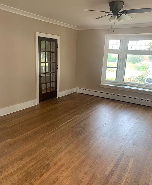 1st image of 610 N Hartwell Ave