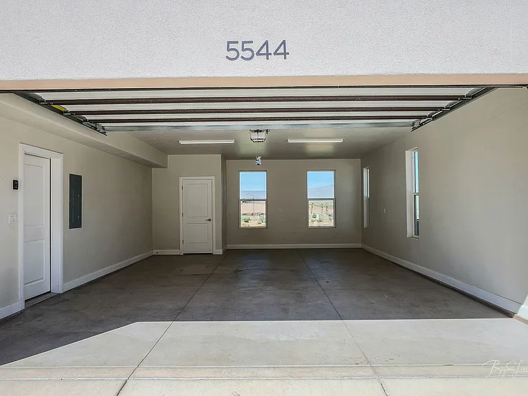 5544 S Ochre Ln — Photo 27