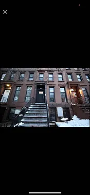 Rented by Delmark Realty LLC | media 27