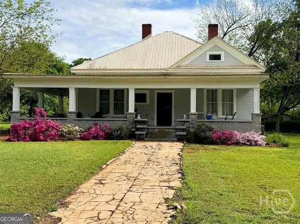 670 S Railroad Avenue, Carlton, GA 30627