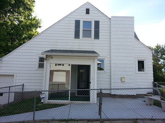 4th image of 4653 Mason St