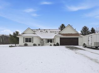 18416 Lima Rd, Huntertown, IN 46748