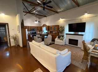 8104 N Farm Road 157, Springfield, MO 65803