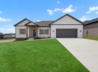 1330 Helmsdale Ave, Bowling Green, KY 42101