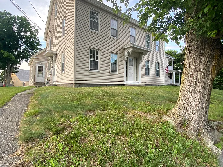 40 Central St — Photo 1