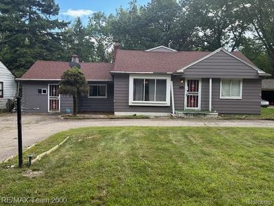 21613 Wallace Dr, Southfield, MI, 48075