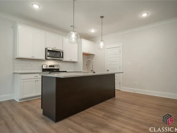 180 Fritzmar Lane, Athens, GA 30607