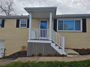 124 Clover Dr, Monaca, PA 15061
