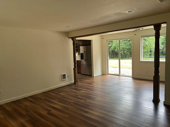 4th image of 23825 57th Ave SE