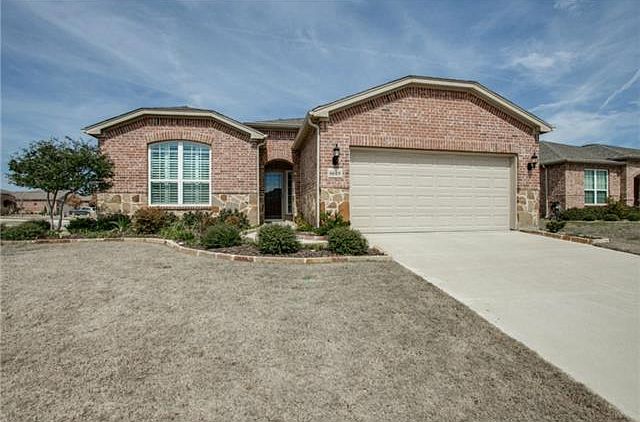 1st image of 6619 Dewees Ln