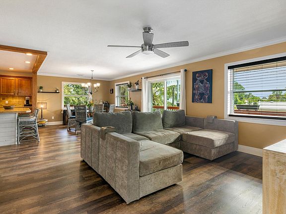 2nd image of 8 Cactus Dr