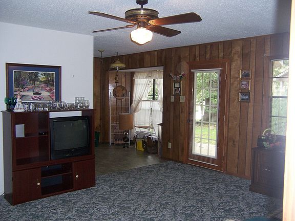 Family Room and Nook