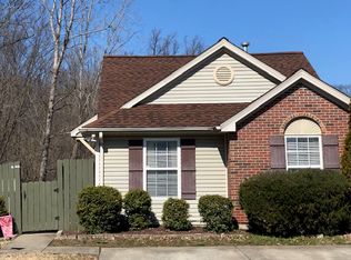 4022 Shadwell Dr, Evansville, IN 47715