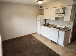 1706 Tippecanoe Dr APT B, Warsaw, IN 46580
