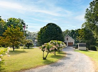 301 Transylvania Rd, Woodbury, CT 06798