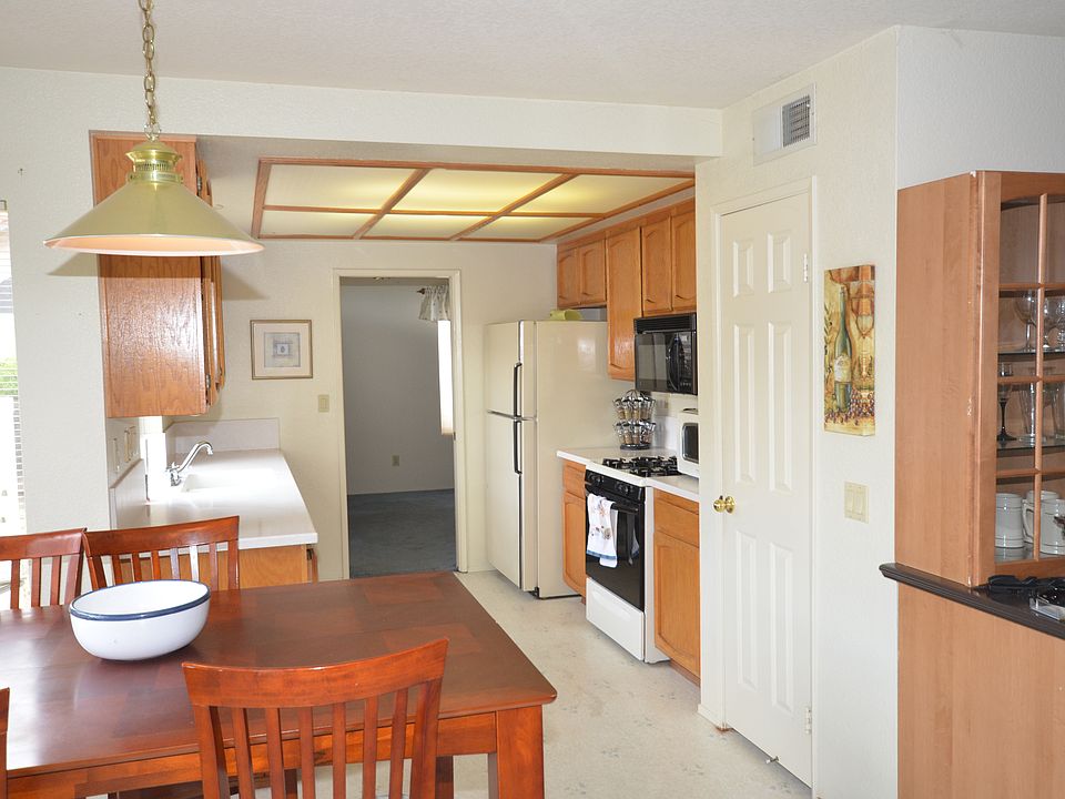 1st image of 29722 Windwood Cir