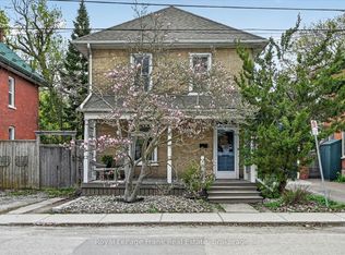 273 William St, Peterborough, ON K9J 5E5