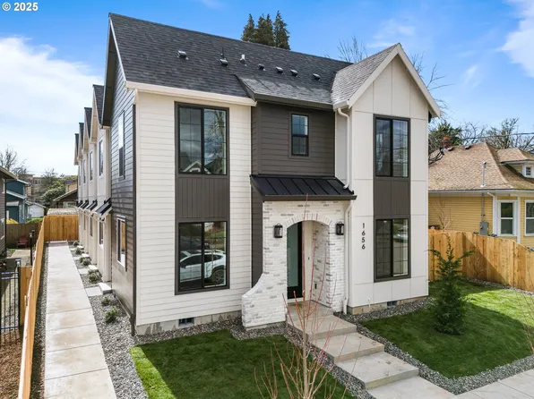 1660 SE Umatilla #3, Portland, OR 97202