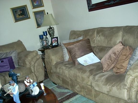 4th image of 11690 Lyrebird Ct