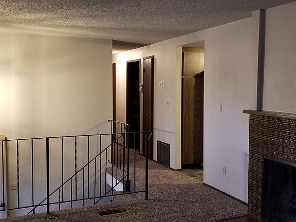 5th image of 2435 Garfield Pl SE