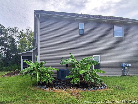 4th image of 212 Rustic Field Dr