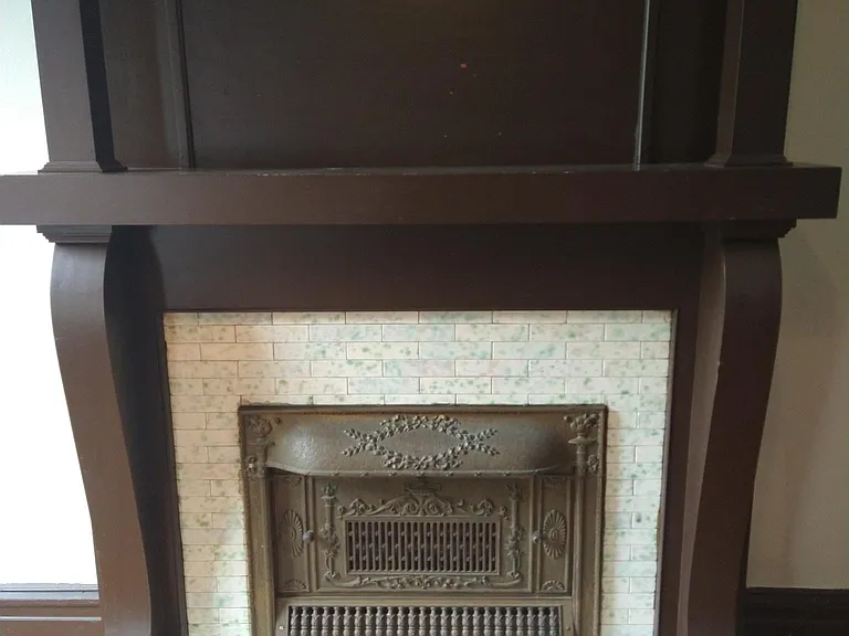 4008 Connecticut St — Photo 2