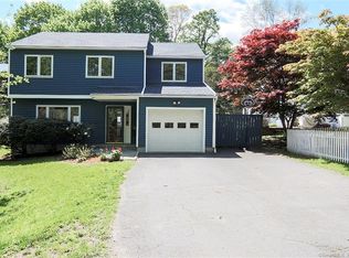 6 Birch St, Norwalk, CT 06851