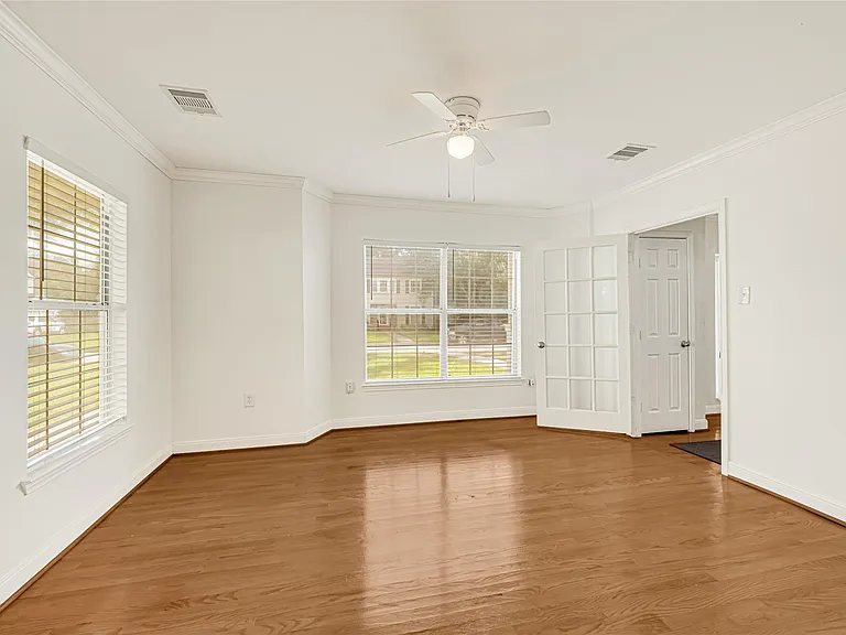4390 Harvest Ln — Photo 7