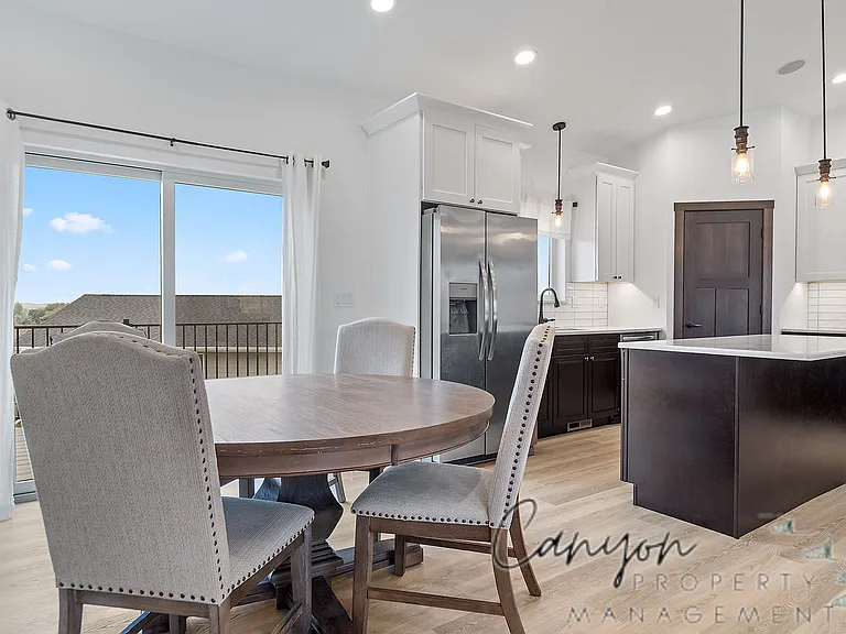 5847 Weatherby Loop — Photo 3