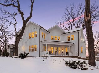 4717 Meadow Rd, Edina, MN 55424