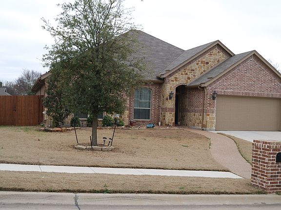 3rd image of 6305 Lakeside Dr