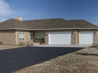 925 Leavey Ranch Rd, Cheyenne, WY 82007