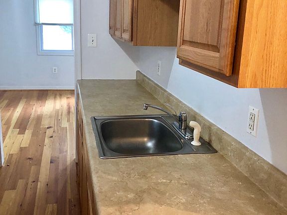 4th image of 14607 Birchdale Ave