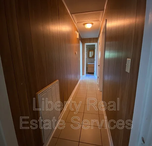 646 Fleming Rd — Photo 7